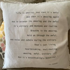 Decor pillow! Extra large